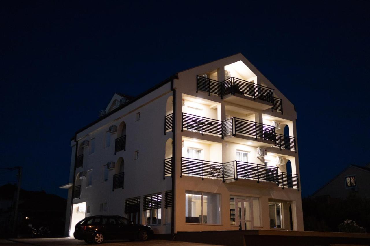 D8 B&B Zára Kültér fotó